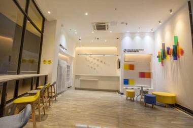 7Days Inn Yunfu Jinshan Bus Intercharge Branch