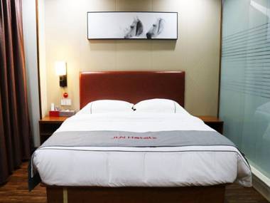 JUN Hotels Wuzhou Changzhou District Fengye Garden