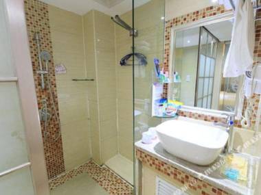 Jinlong City Hotel (Wuzhou Sun Plaza)