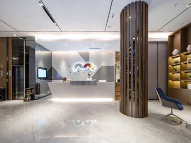 Borrman Hotel Wuzhou Teng County Bus Station