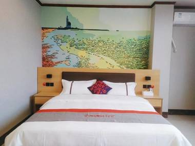 Jun Hotel Guangxi Hechi Dahua County National Square