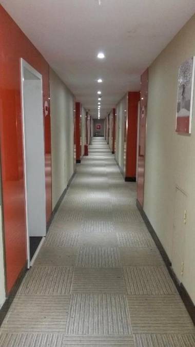 Thank Inn Chain Hotel Central Square Baiou Garden