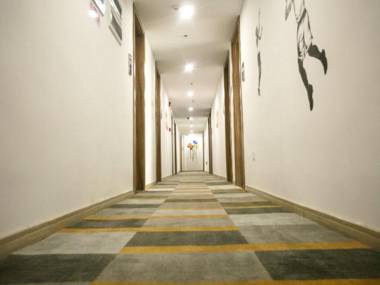 Shell Hotel Shangrao County Xuri Nan Avenue Weiyi Park