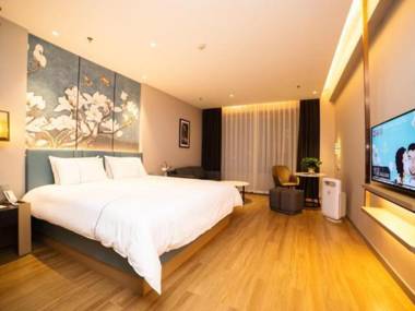 Magnotel Huludao Xingcheng Central Square Wenquan Street