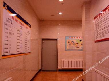 7 Days Inn (Huludao Xingcheng Wenquan Street)