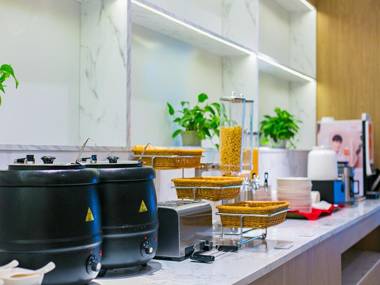 Hanting Premium Hotel Yan'an Baimi Avenue