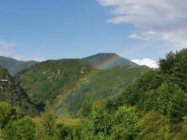 ManBuYunDuan.Theme Inn