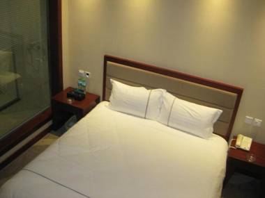 GreenTree Inn Shanxi YizhouFanshi Bus Station Business Hotel