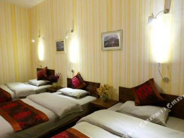 Wind's Whisper Inn Yuanyang