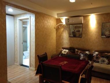 Jun Hotel Anhui Suzhou Lingbi County Riyuexingcheng Laidi Shopping Street