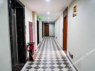 New Shangri-La Hotel