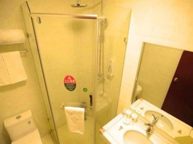 GreenTree Inn Jiangsu Suzhou Wujiang Zhenze Town Zhennan Road Express Hotel