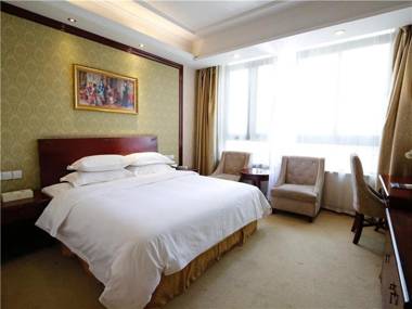 Vienna Hotel Suzhou Luokou Furniture Store