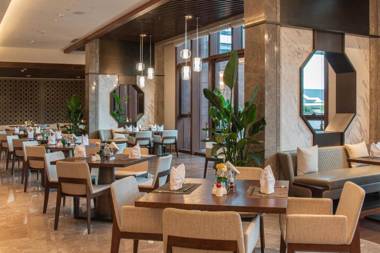 HUALUXE Suzhou Bay Hot Spring Resort an IHG Hotel