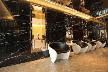 Elan Inn Changhun Railway Station Nan Square