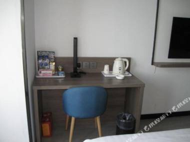 7 Days Premium· Changchun Renmin Street Pingquan Road