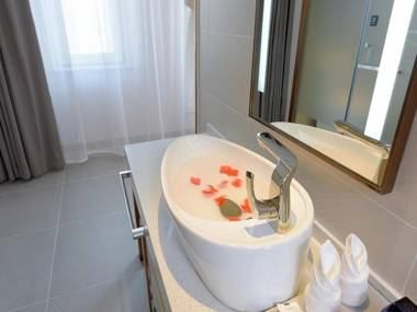 Lavande Hotel Changchun Hangkong University Fanrong Road Metro Station