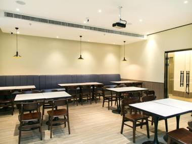 Hanting Hotel Changchun Jingyue Changying Century City