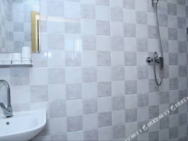 Changchun Xinyatu Holiday Hotel