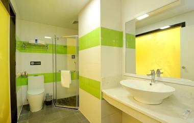 7 Days Inn Fucheng Wu Gongci Gaodeng East Street Binjiang Road Branch