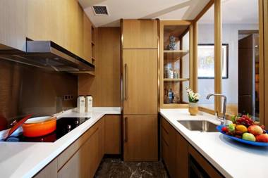 HUALUXE Haikou Seaview Hotel an IHG Hotel