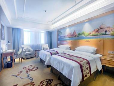 Vienna International Hotel Haikou West Bus Station