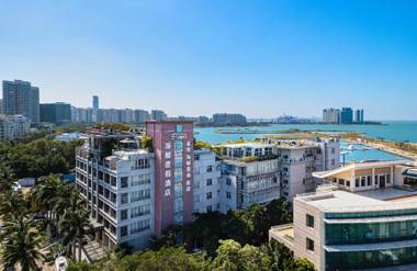 HuangMa holiday yacht view sea resort hotel