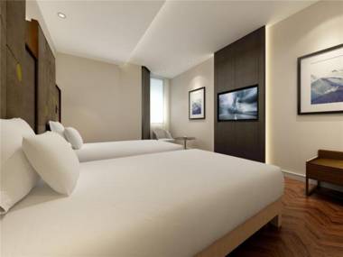 Jinjiang Metropolo Haikou East High Speed Railway Station Normal University