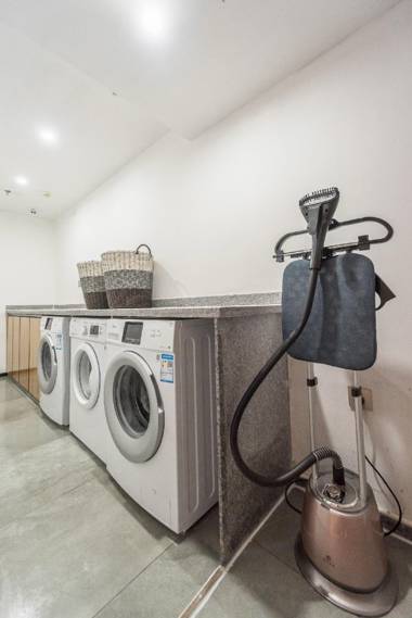 Borrman Hotel Haikou Longkun Nan RT-Mart