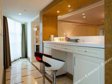 Treasure Island Hotel