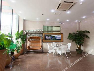 Junlong Express Hotel (Haikou Nanhai Avenue Station)