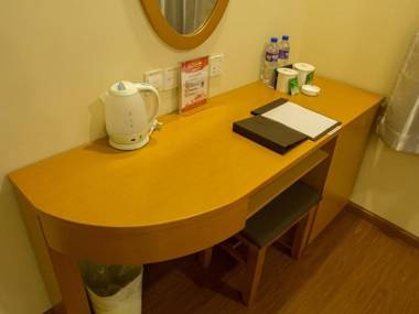 GreenTree HeBei TangShan Nanhu Lake Express Hotel
