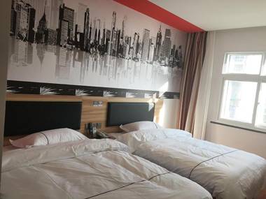 Thank Inn Chain Hotel Hebei Tangshan Road North District Railway Station