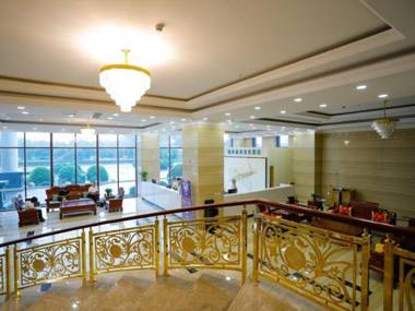 Green Tree Inn Express Tangshan Yueting County Bus Station