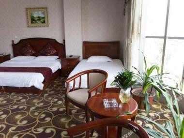 Super 8 Hotel (Tangshan Fengnan Wenhua Square)