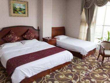 Super 8 Hotel (Tangshan Fengnan Wenhua Square)