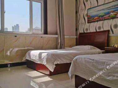 Super 8 Hotel (Tangshan Fengnan Wenhua Square)