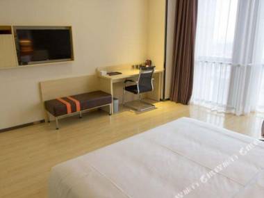 7 Days Premium Tangshan City Hall