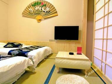 Luo Yang An Xi Guo Ji Qing Nian Jiu Dian (Li Jing Men Shi Zi Jie Dian )