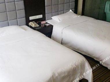 Wanhao Business Hotel Yichuan