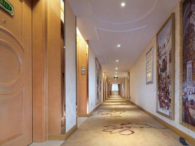 Vienna Hotel Kunming Beijing Road Chuanxin Gulou Metro Station