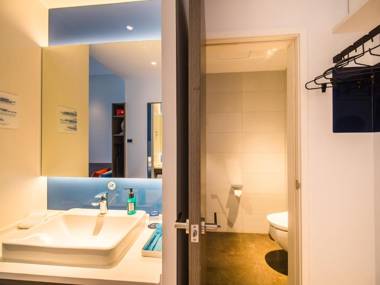 Holiday Inn Express Kunming West an IHG Hotel