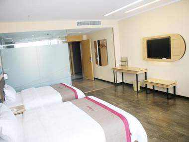 Thank Inn Chain Hotel Yunnan kunming economic and technological development zone shuntong international ginza avenue store