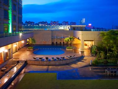 Cinese Hotel Dongguan Shijie (Grand Mercure Dongguan Shijie)