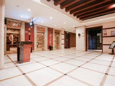 Dongguan Century Palace Hotel