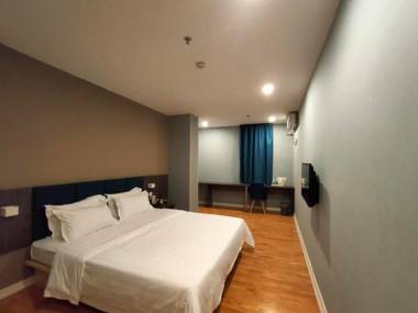 7Days Inn Shenzhen Shajing Shiming Square