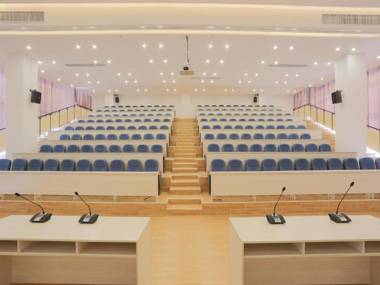 Lavande Hotels· Dongguan Liaobu Center