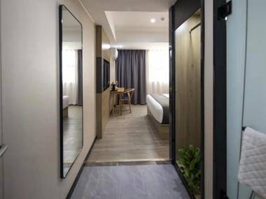 UP AND IN Guangdong Dongguan Dalingshan Town Dashigu Street