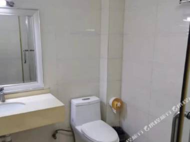 Moon Island Boutique Hotel