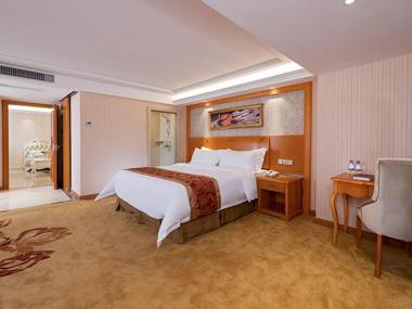 Vienna Hotel Zhongshan Bus Station